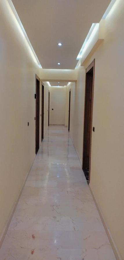 Appartement Nour 5 Marrakech Centre Gueliz Avec Piscine Marrakesh Eksteriør billede